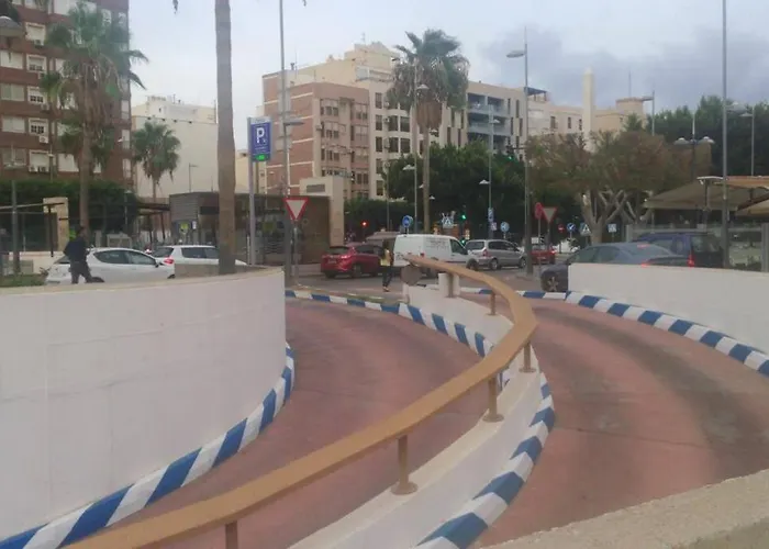 Precioso Piso En Almeria Centro Con Parking Gratis